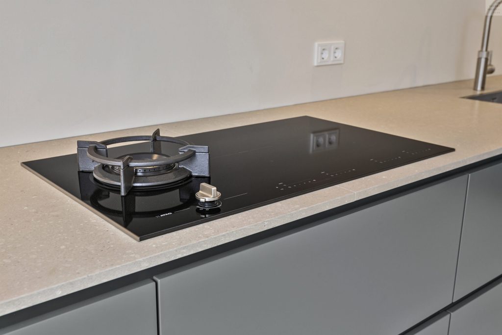 05.Loomans_Keuken_Tijssens_Zwart-scaled